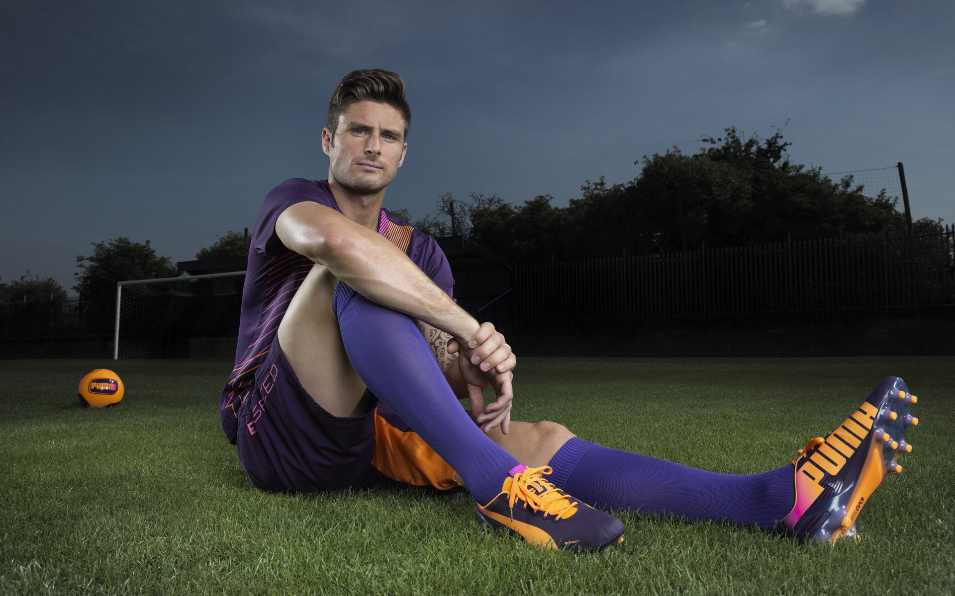 迪亚斯带队取胜，卡塔尔最后时刻击败乌克兰，一场定义足球魅力的对决